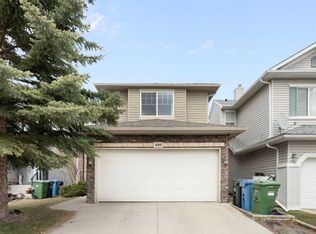 459 S Citadel Meadow Bay NW, Calgary, AB T3G 4Z2