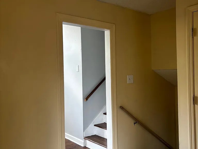 4809 Thornwood Rd — Photo 3