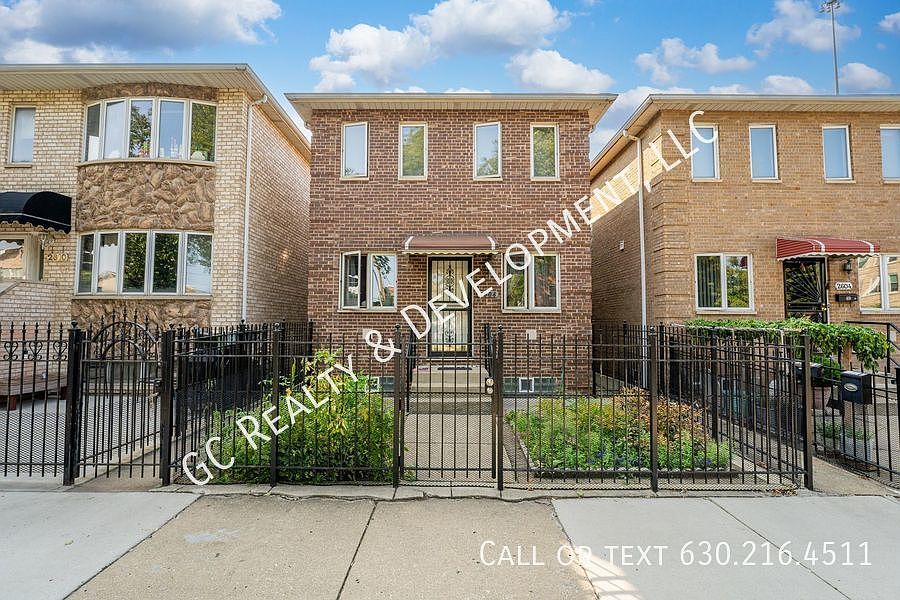 1st image of 2608 S Emerald Ave #C