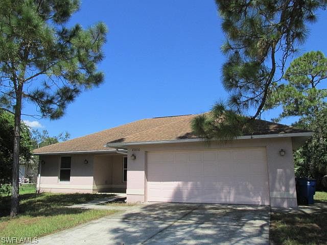 1st image of 27610 Pinecrest Ln