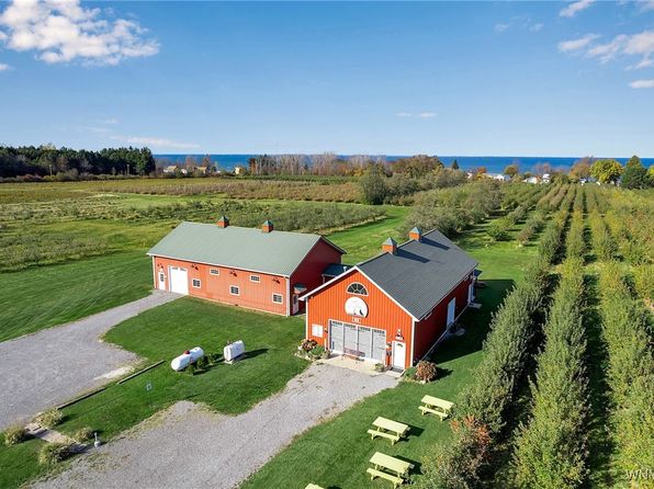 8503 Lower Lake Rd, Barker, NY 14012