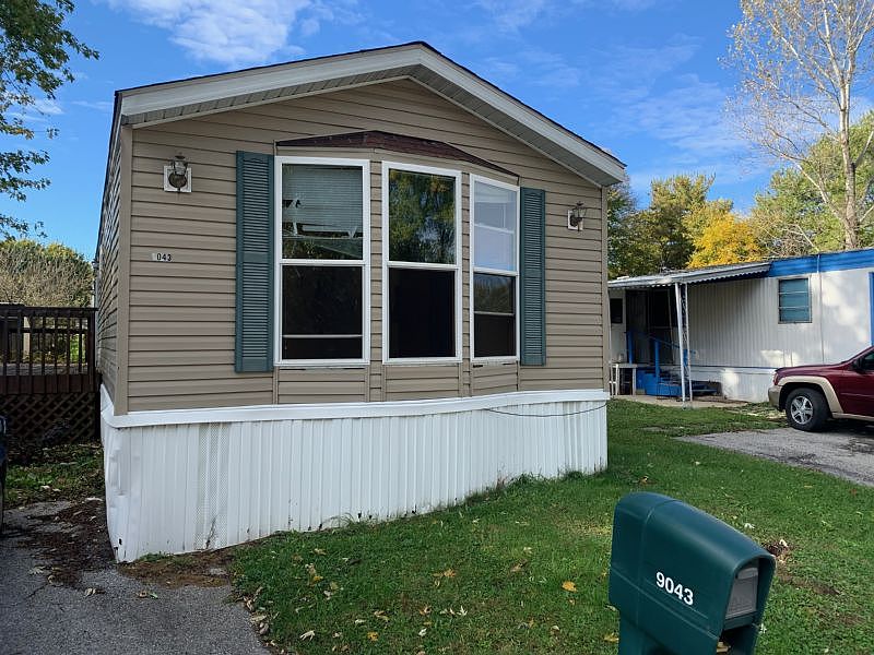 2nd image of 9043 Andes Dr