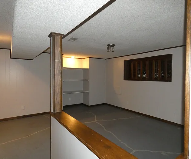 8502 Orchard St — Photo 21