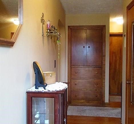 3rd image of 2140 Sarkies Dr NE