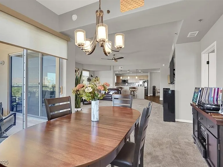 8255 Las Vegas Blvd S #722 — Photo 9