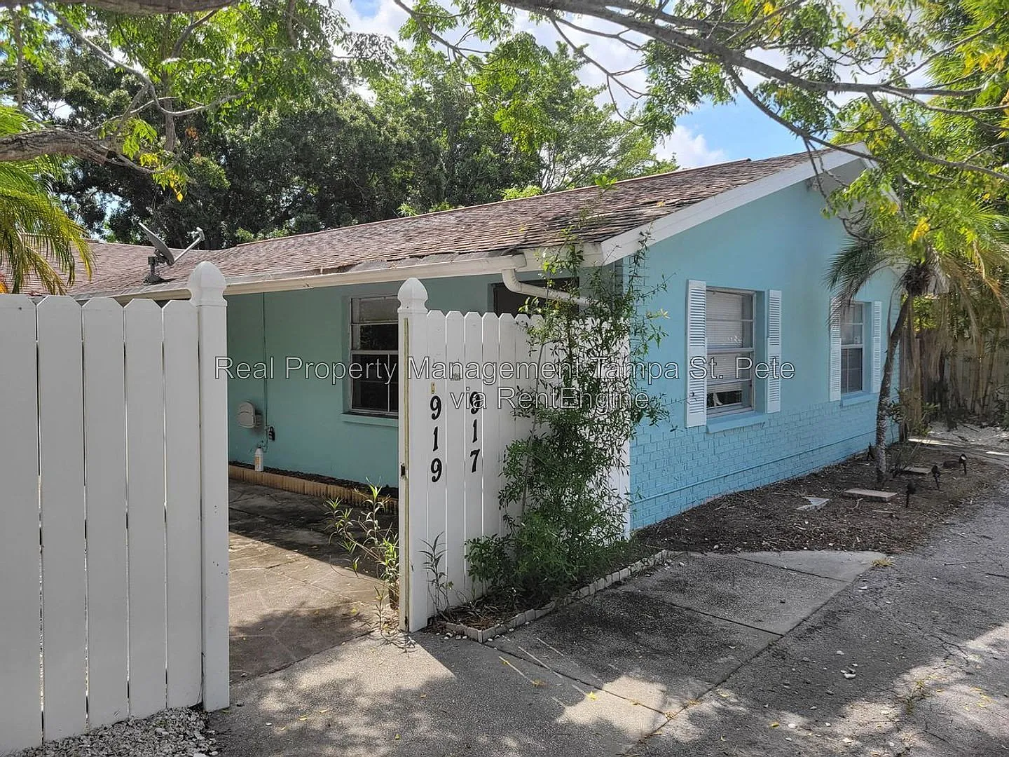 1 bed, 1.0 bath, 700 sqft, $1,295 — Photo 2
