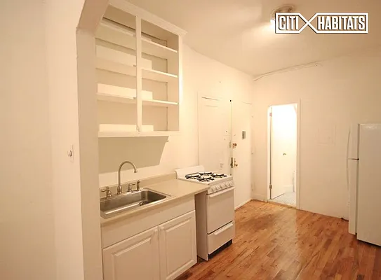 Rented by Citi Habitats | media 4