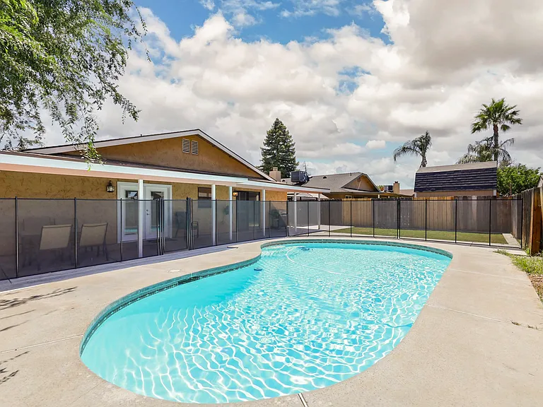 4304 Milo Ave — Photo 23