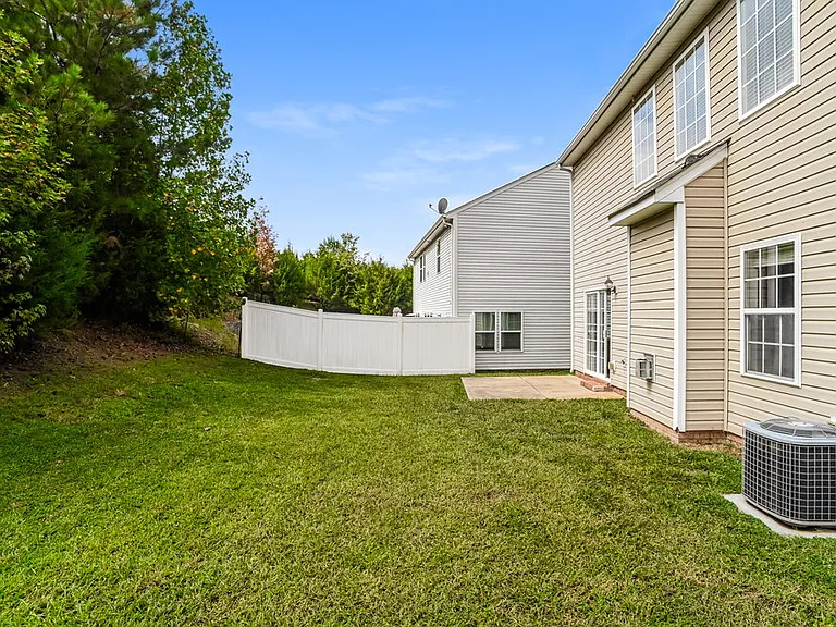 12201 Palomar Dr — Photo 17