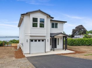 8970 7th St, Bay City, OR 97107