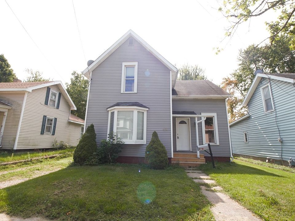 1st image of 526 Dowling St