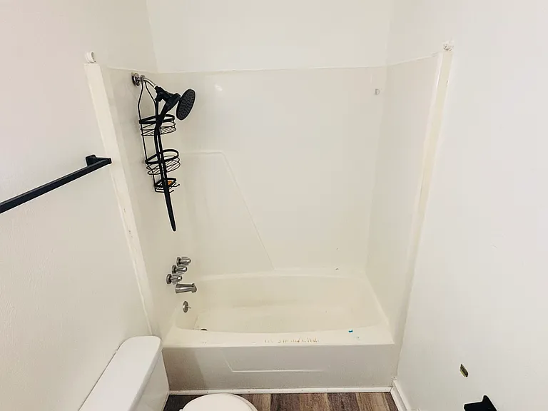 85 Green Meadow Ln #10 — Photo 5