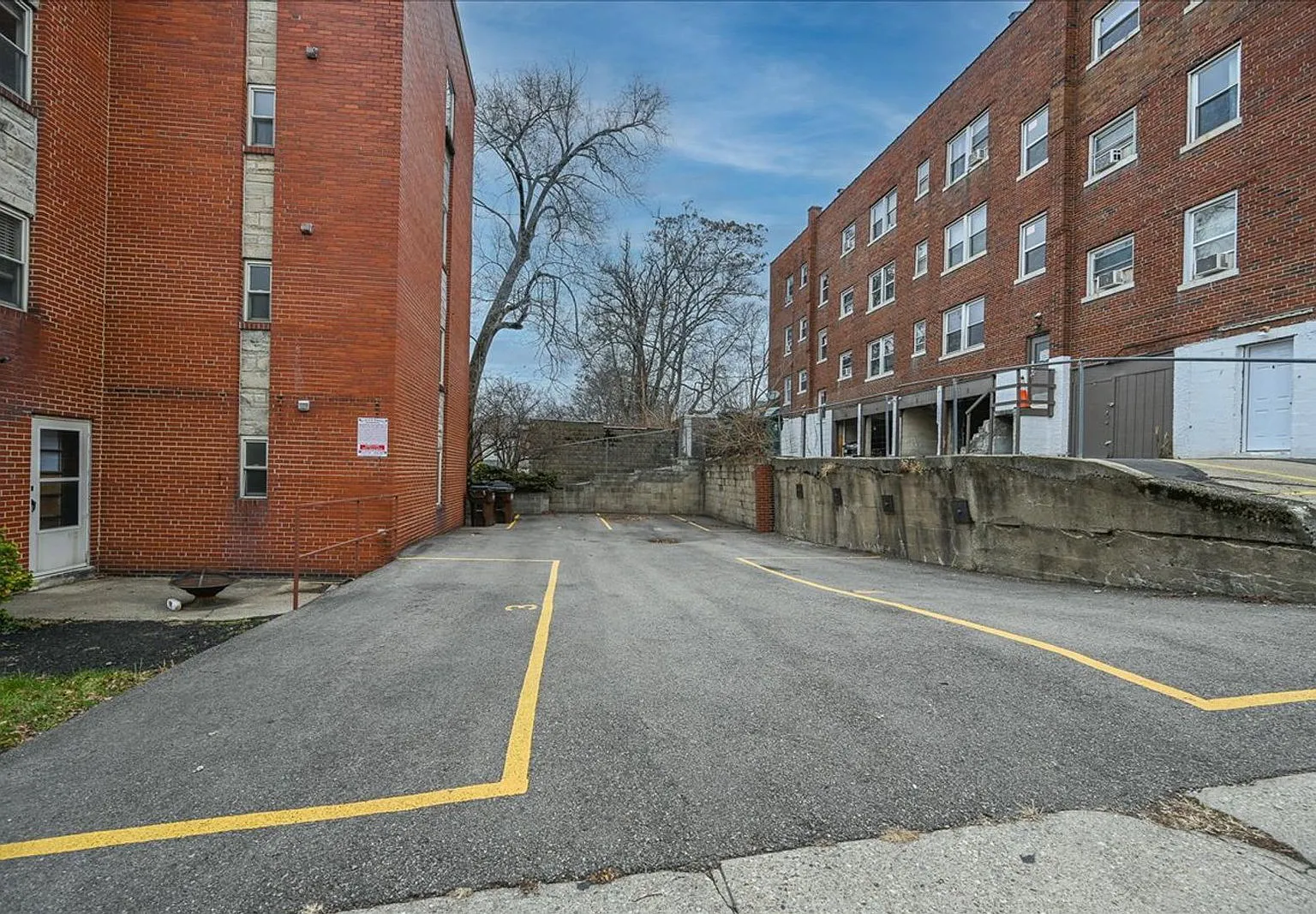 2 bed, 1.0 bath, 800 sqft, $1,175 — Photo 3