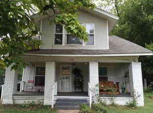 707 S Denver Ave, Russellville, AR 72801
