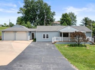 3229 W Townsend Ct, Kansas City, KS 66109