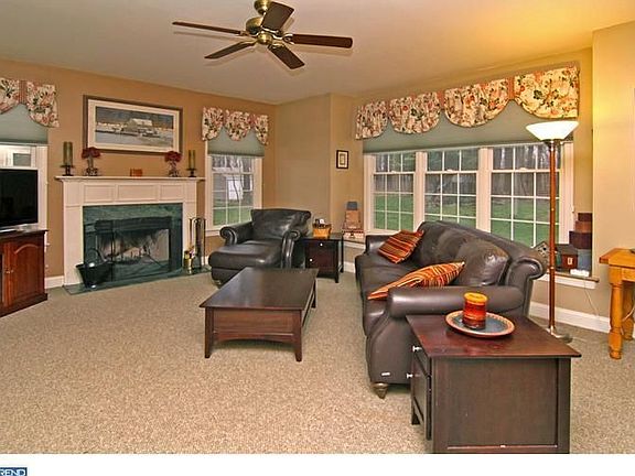 2nd image of 112 Somers Dr