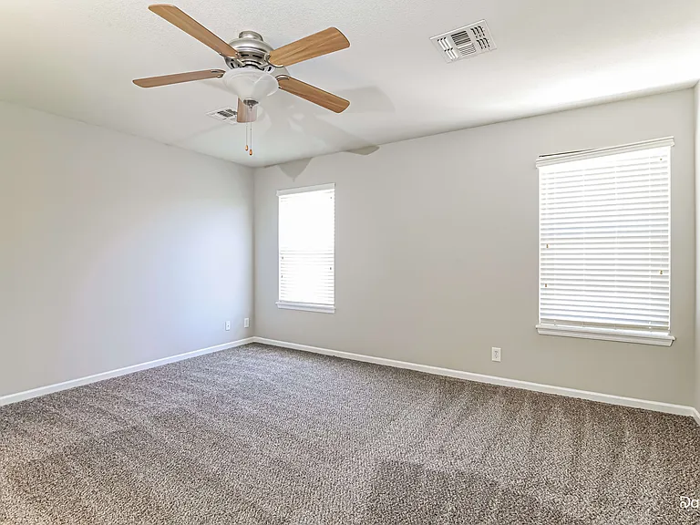 10808 N Donnelly Ct — Photo 13