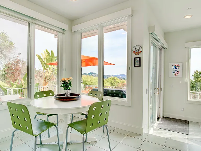 95 Via Los Altos — Photo 13