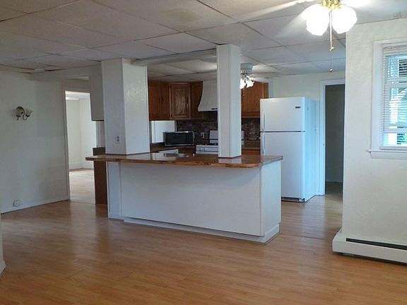 5th image of 7 Leonard St #1