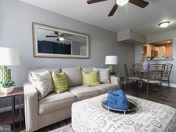 2nd image of 429 W Susquehanna Ave #2