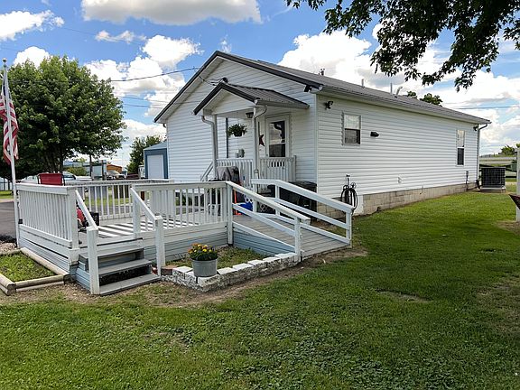 5th image of 98 Bolton Ln