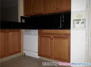 312 SW 10th Ter, Hallandale Beach, FL 33009