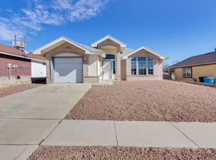 10757 Spring Valley Cir, Socorro, TX 79927