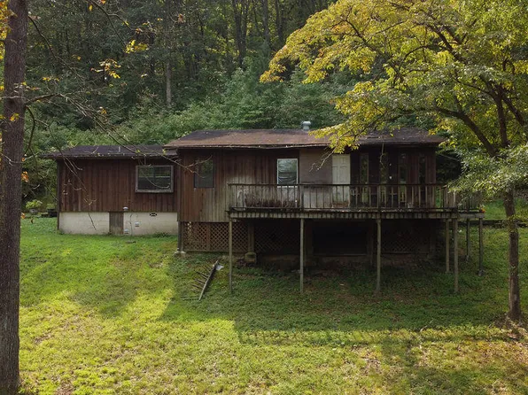 10206 Card Rd, Soddy Daisy, TN 37379