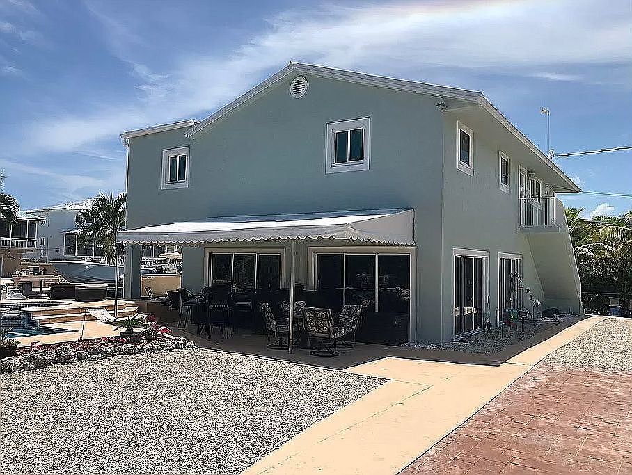 2nd image of 125 3rd Ln