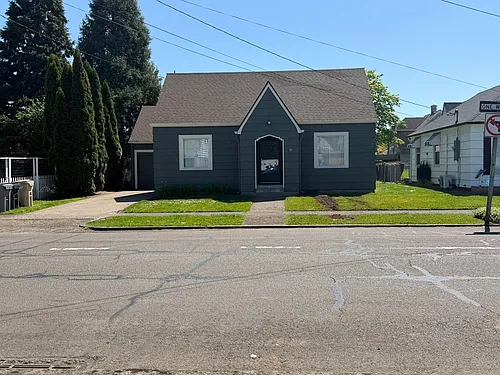 48 E Carolina St Photo 1