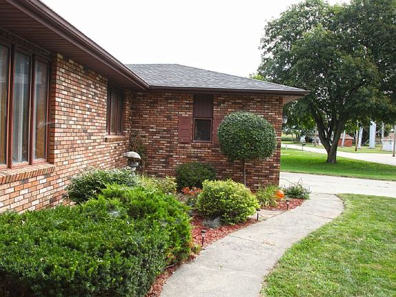3rd image of 1101 Nebraska Ave