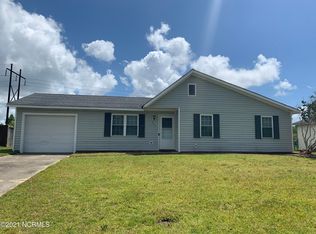 465 Hunting Green Dr, Jacksonville, NC 28546