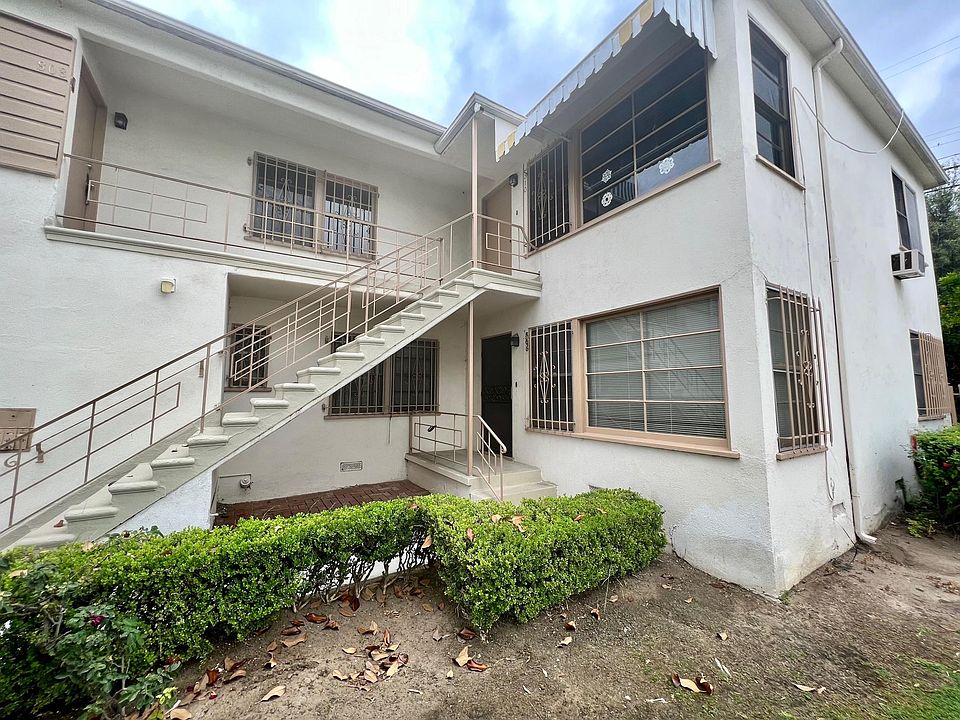 1st image of 806 Alandele Ave #806