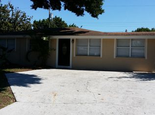 6018 W Burke St, Tampa, FL 33634