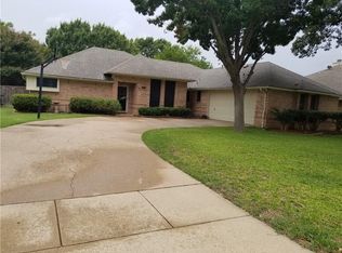1317 Highland Dr, Mansfield, TX 76063