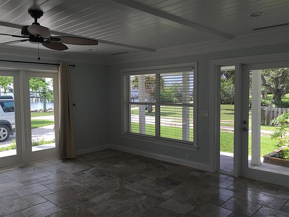 4th image of 2707 N Indian River Dr