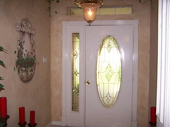 3rd image of 3101 Crystal Lake Dr