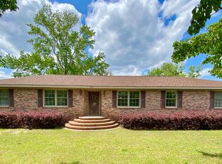 670 Alexander Dr, Orangeburg, SC 29118
