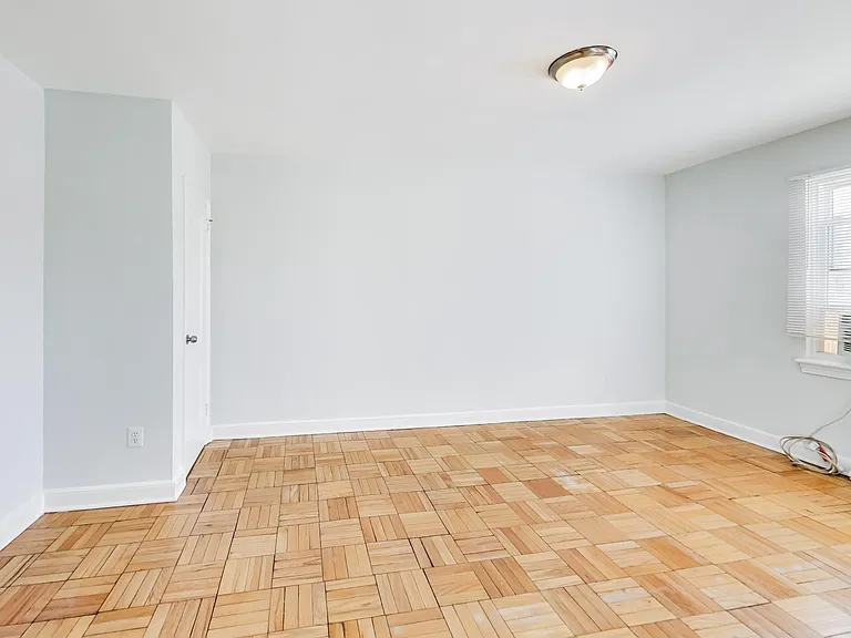 1724 N Quinn St #105 — Photo 10