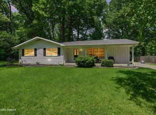 2328 Klug Dr, Fort Wayne, IN 46818