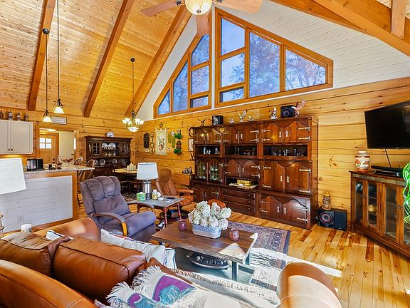 9th image of this home