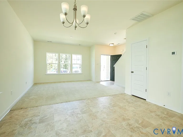 214 Greenpark Rd — Photo 12