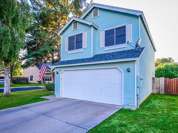 3rd image of 252 S Rush Cir W