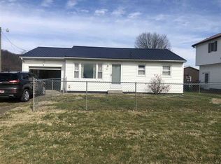 54 Stone St, Greenup, KY 41144