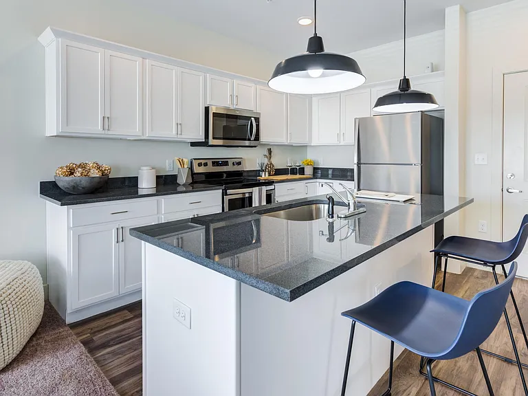 Gateway Lofts — Photo 9