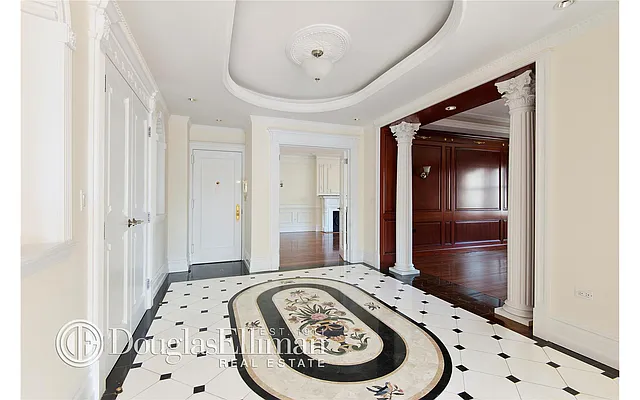 Rented by Douglas Elliman | media 20
