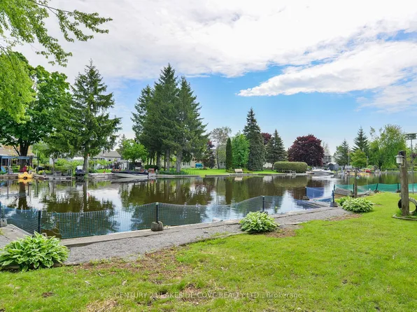 9 Pinetree Ct, Ramara, ON L0K 1B0