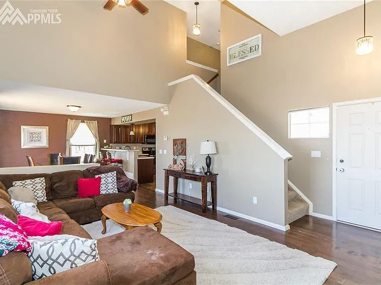 5095 Prairie Grass Ln — Photo 4