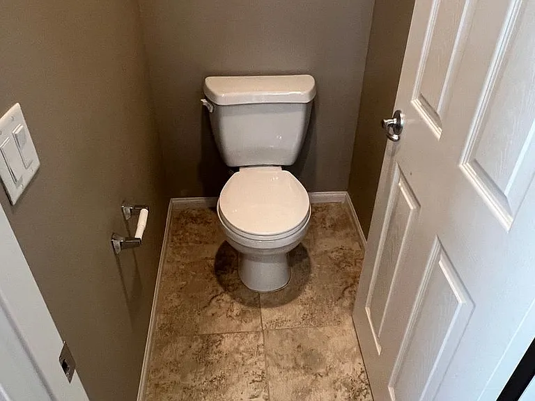 779 Proud Waters Ct — Photo 25