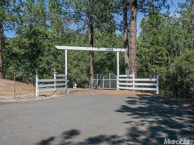 2nd image of 6101 Mount Aukum Rd #2
